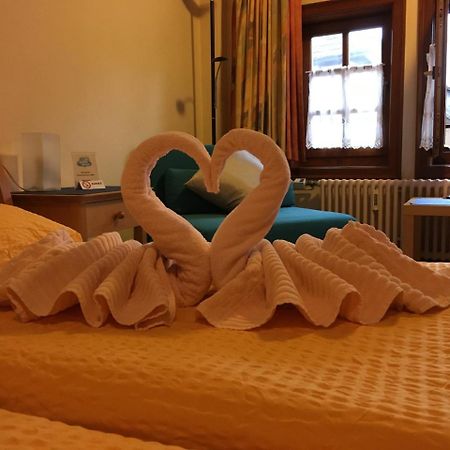 Hotel Im Hochzeitshaus Schotten Exterior foto