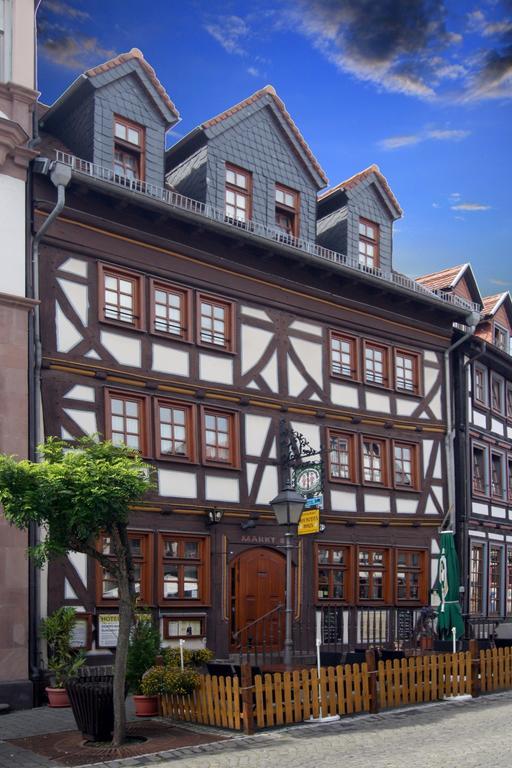 Hotel Im Hochzeitshaus Schotten Exterior foto